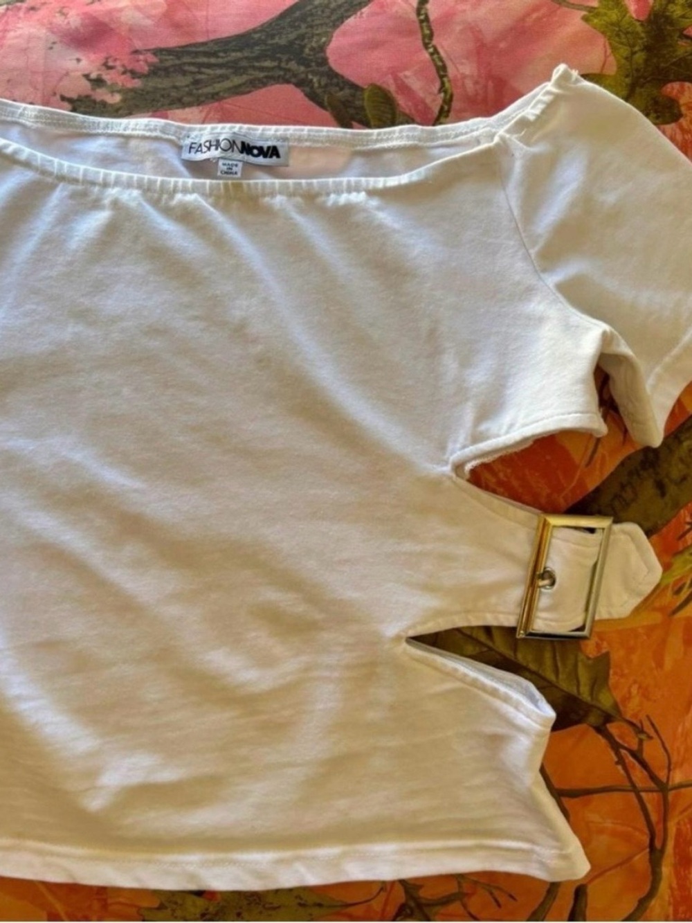 White Cutout Buckle Crop Top - White - Picture 6 of 8
